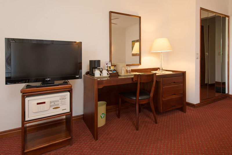 Santo Domingo De Heredia Hotel Bougainvillea San Jose מראה חיצוני תמונה