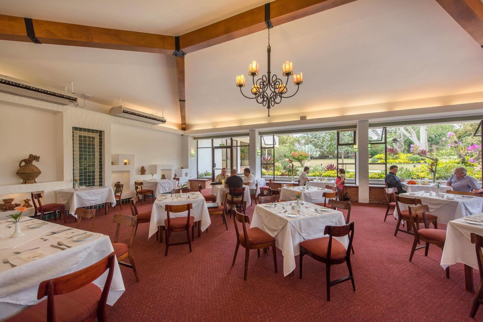 Santo Domingo De Heredia Hotel Bougainvillea San Jose מראה חיצוני תמונה